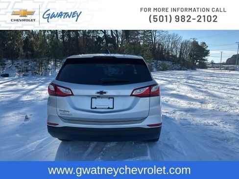 Used 2019 Chevrolet Equinox LS w/ LPO, Chrome Package image 6