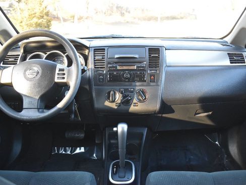 Used 2011 Nissan Versa 1.8 S w/ PWR Plus Pkg image 17