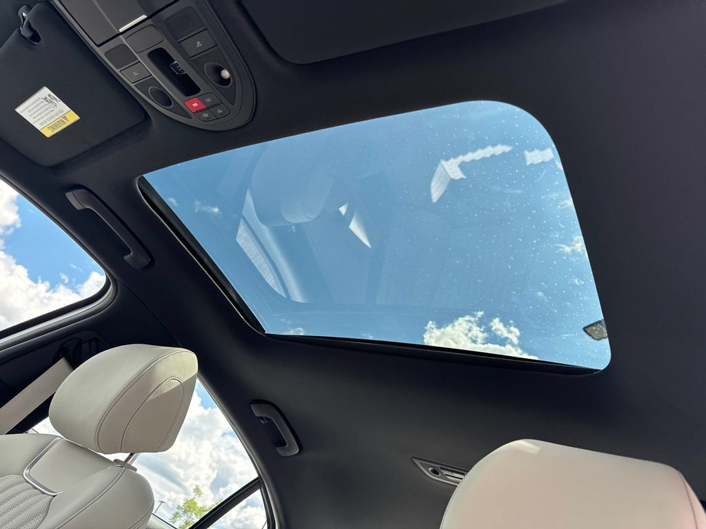 New 2026 Genesis G70 3.3T Sport Prestige RWD image 32