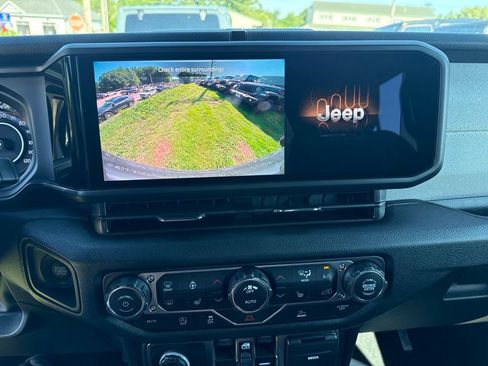 New 2026 Jeep Wrangler Unlimited Sport AWD/4WD image 13