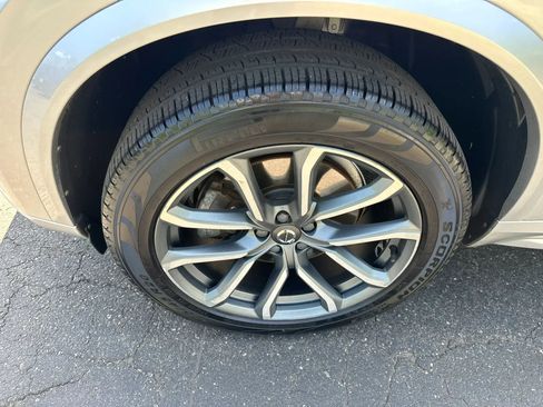 Used 2019 Volvo XC90 T6 Momentum w/ Protection Package AWD/4WD image 9