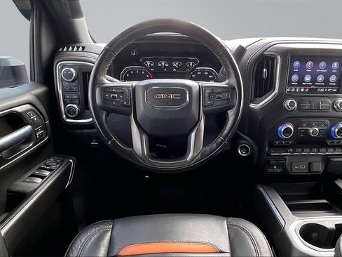 Used 2022 GMC Sierra 2500 AT4 w/ Gooseneck/5TH Wheel Package image 5