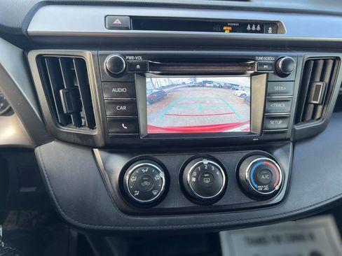 Used 2017 Toyota RAV4 LE image 28