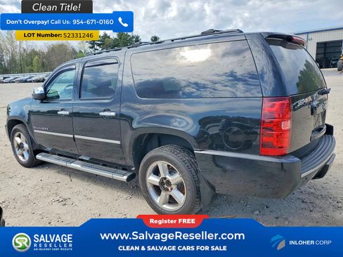 Used 2013 Chevrolet Suburban LTZ AWD/4WD image 3
