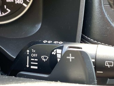 Used 2024 Nissan Rogue SV w/ SV Premium Package FWD image 17