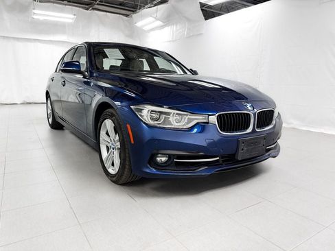 Used 2016 BMW 328i xDrive Sedan AWD/4WD image 8