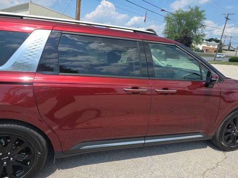 Used 2024 Kia Carnival SX Prestige FWD image 4
