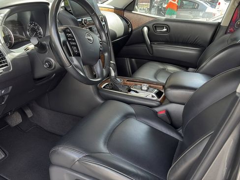 Used 2021 Nissan Armada SL RWD image 2