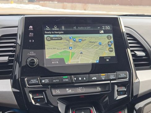 Used 2023 Honda Odyssey Touring image 27