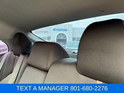 Used 2020 Toyota Camry LE FWD image 30