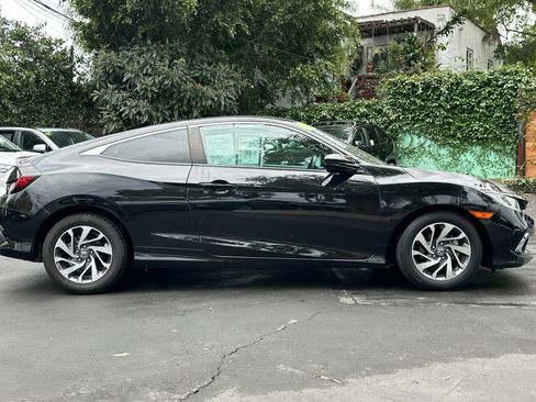 Used 2019 Honda Civic LX image 3