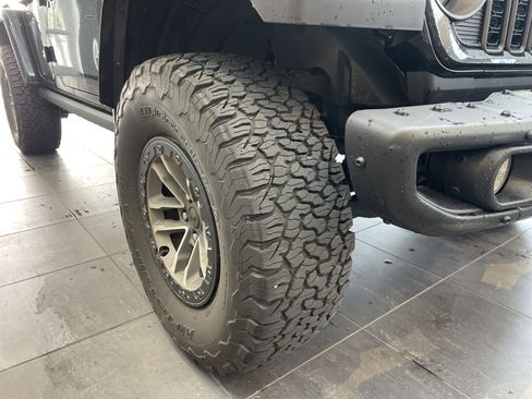 Used 2024 Jeep Wrangler Unlimited Rubicon 392 AWD/4WD image 14