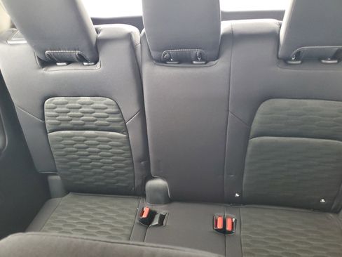 New 2026 Nissan Pathfinder SV image 21