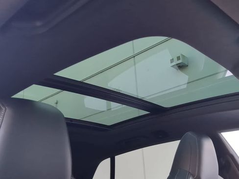 Used 2021 Audi SQ8 Prestige image 19