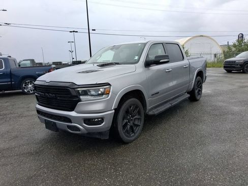 Certified 2022 RAM 1500 Laramie AWD/4WD image 4