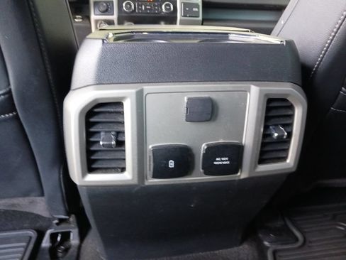 Used 2020 Ford F150 Lariat AWD/4WD image 22