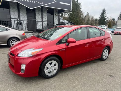 Used 2010 Toyota Prius One image 1