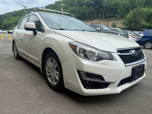 Used 2015 Subaru Impreza 2.0i Premium AWD/4WD image 1
