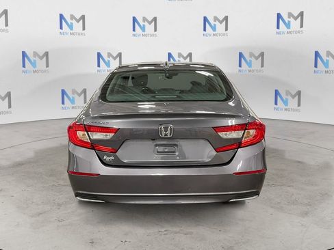 Used 2020 Honda Accord LX image 4
