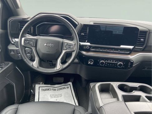 Used 2023 Chevrolet Silverado 1500 RST AWD/4WD image 66