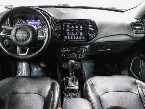 Used 2018 Jeep Compass Limited w/ Navigation Group FWD image 13
