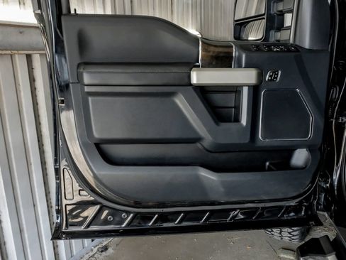 Used 2022 Ford F350 Lariat w/ Lariat Ultimate Package AWD/4WD image 43