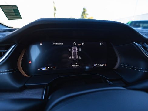 New 2025 Jeep Grand Cherokee Limited w/ Black Appearance Package image 12