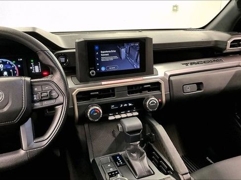 Used 2024 Toyota Tacoma SR5 AWD/4WD image 7