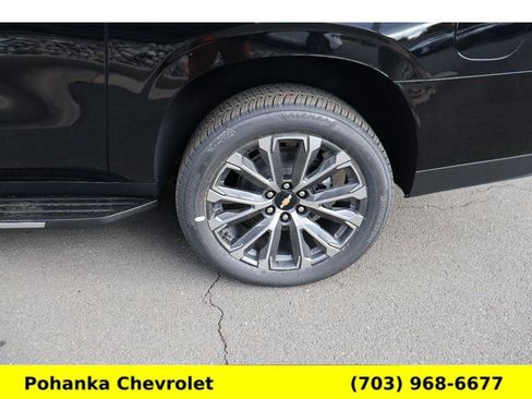 New 2026 Chevrolet Suburban High Country w/ Sun And Tow Package image 32