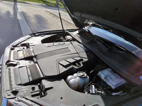 Used 2019 Audi Q7 3.0T Prestige AWD/4WD image 43