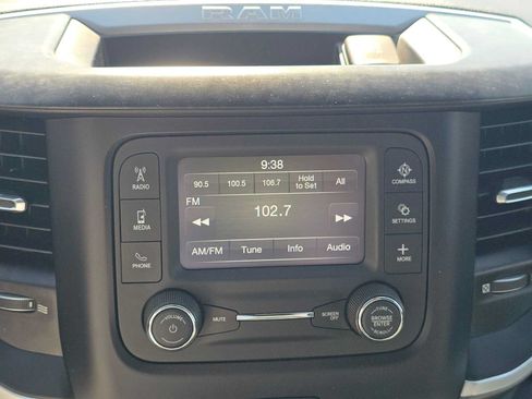 Used 2022 RAM 1500 Big Horn AWD/4WD image 29