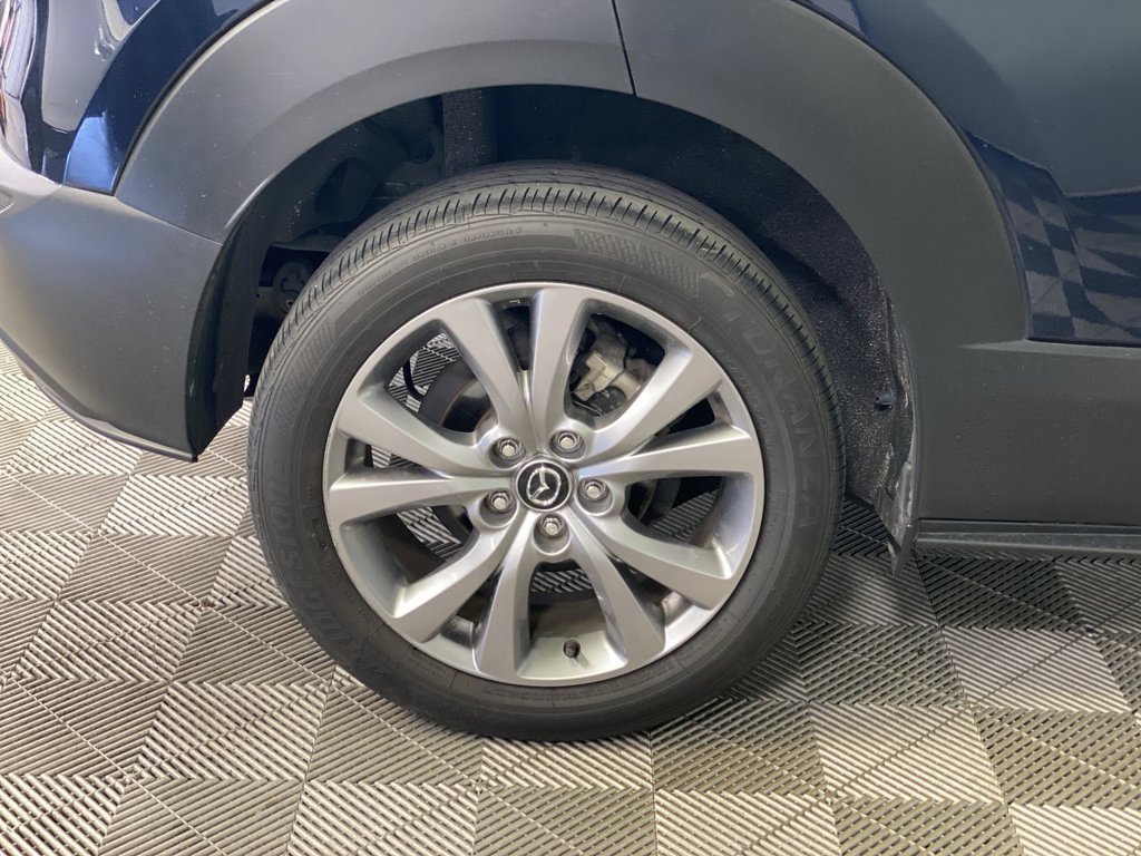 Used 2021 MAZDA CX-30 FWD 2.5 S w/ Premium Package image 18