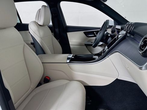Certified 2026 Mercedes-Benz GLC 300 GLC 300 image 7
