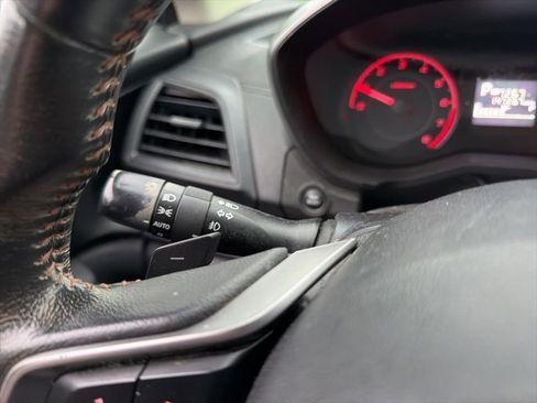 Used 2018 Subaru Crosstrek 2.0i Premium w/ Moonroof Package image 14