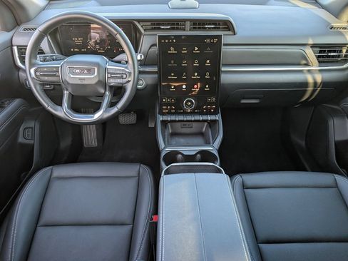 Used 2026 GMC Terrain Elevation w/ Elevation Premium Package AWD/4WD image 9