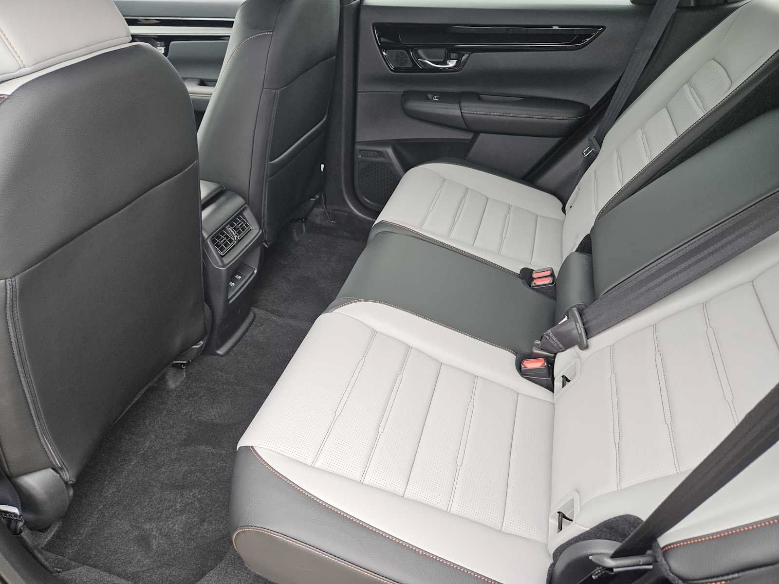 Used 2026 Honda CR-V Sport Touring image 25