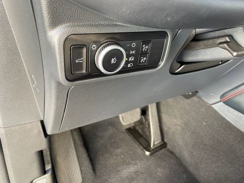 Used 2025 Ford Explorer ST-Line w/ ST-Line Street Pack image 29