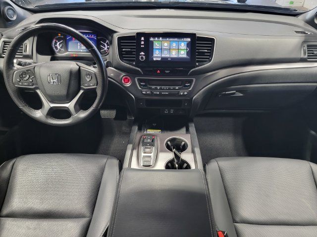 Certified 2025 Honda Passport EX-L image 18