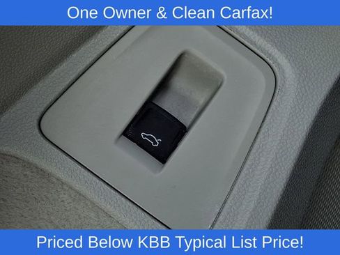 Used 2022 Volkswagen Tiguan SE image 27