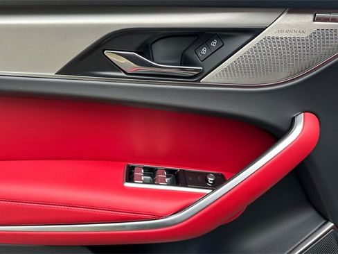 New 2026 Jaguar F-PACE R-Dynamic S image 10