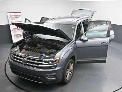 Used 2019 Volkswagen Atlas SEL Premium image 26