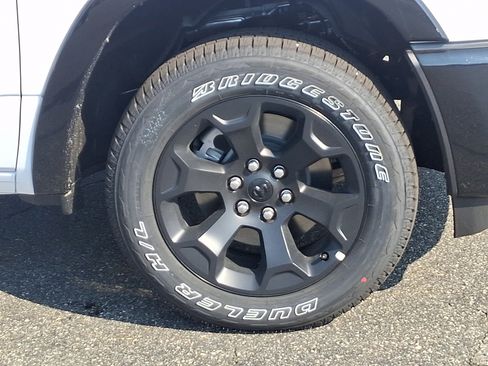 New 2026 RAM 1500 Big Horn AWD/4WD image 5