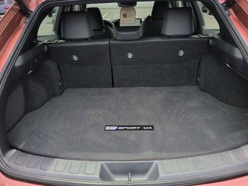 Used 2025 Lexus UX 300h FWD image 27