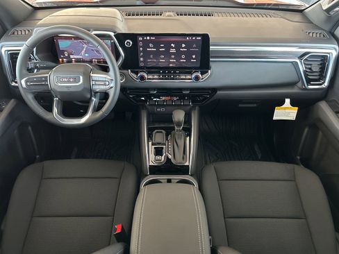 New 2026 GMC Canyon Elevation w/ Convenience Package image 15