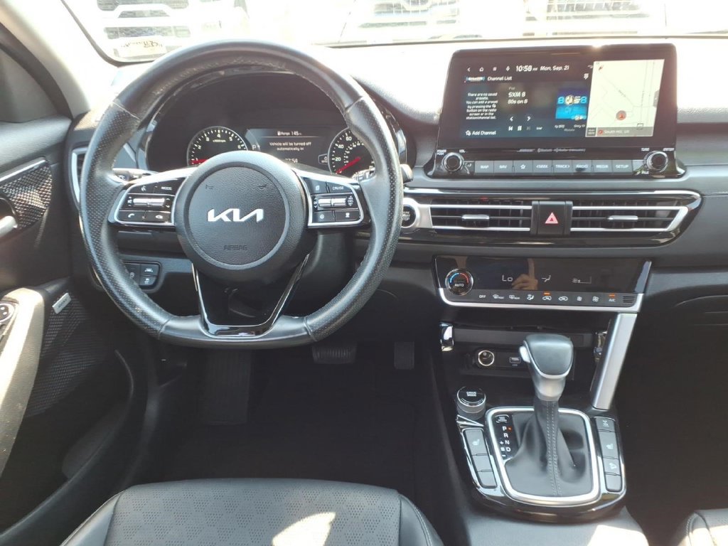 Used 2023 Kia Seltos SX AWD/4WD image 15