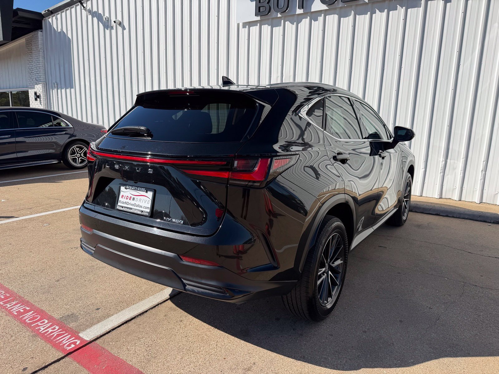 Used 2024 Lexus NX 250 FWD image 8