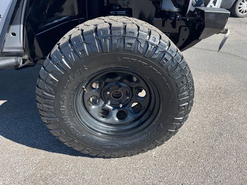 Used 2014 Jeep Wrangler Unlimited Rubicon w/ Connectivity Group image 42