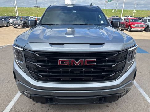 Certified 2026 GMC Sierra 1500 Elevation w/ Elevation Premium Package AWD/4WD image 2