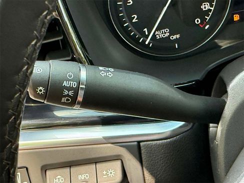 Certified 2025 Cadillac XT6 Premium Luxury w/ Platinum Package image 32