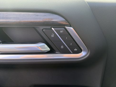 New 2026 Chevrolet Silverado 1500 LTZ w/ LTZ Premium Package image 20